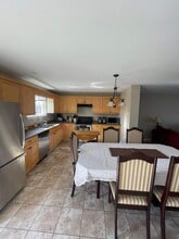 3 Salem Ct in Moncton, NB - Building Photo - Building Photo