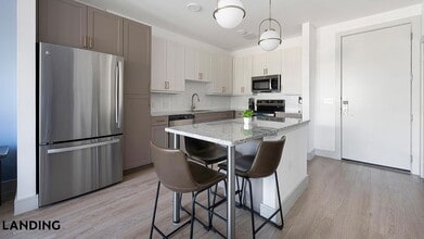 3100 Scofield Ridge Pkwy, Unit 1304 in Austin, TX - Building Photo - Building Photo