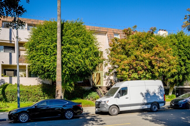 409 Burchett St, Unit 119 in Glendale, CA - Foto de edificio - Building Photo