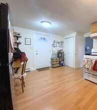 392 Franklin St, Unit 5 in Cambridge, MA - Building Photo - Building Photo