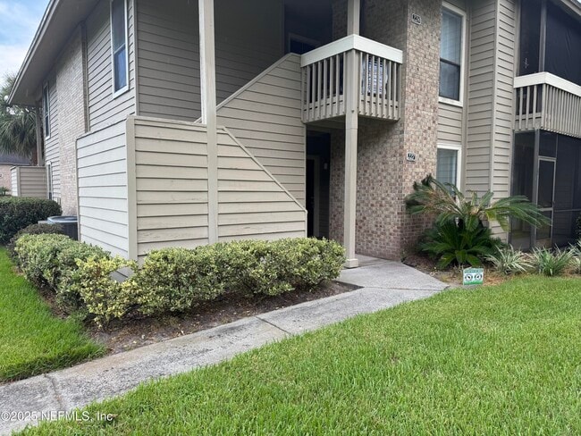 10200 Belle Rive Blvd in Jacksonville, FL - Building Photo - Building Photo