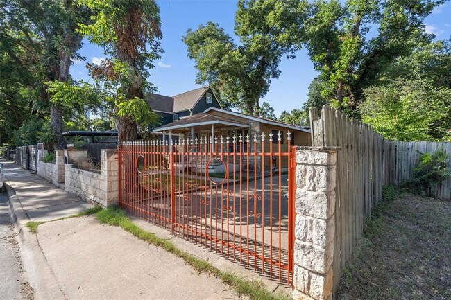 property at 1306 Haskell St