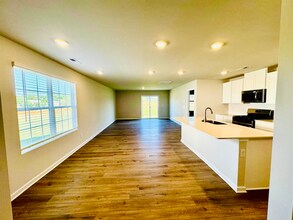 134 Oconee Trl in Statesville, NC - Foto de edificio - Building Photo