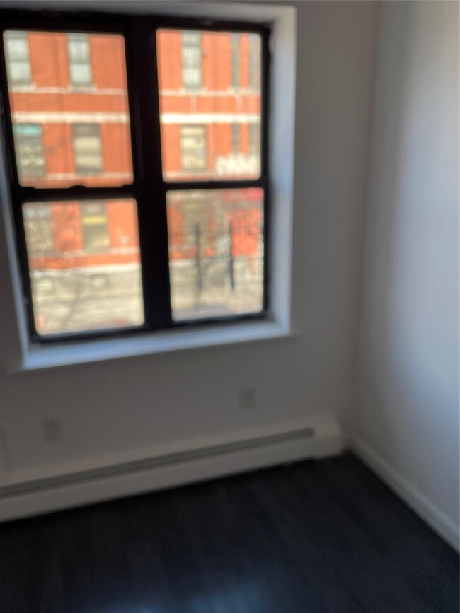 936 Herkimer St in Brooklyn, NY - Building Photo - Building Photo