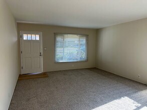 1535-1537 Saratoga Ave in San Jose, CA - Building Photo - Building Photo