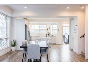 13724 232 St in Maple Ridge, BC - Building Photo - Building Photo