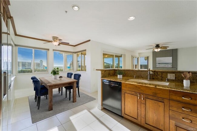 2229 Avenida Platanar in San Clemente, CA - Building Photo - Building Photo