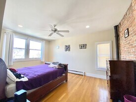 19 Bennett St, Unit 1 in Boston, MA - Building Photo