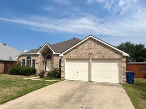7512 Brookview Dr in Frisco, TX - Building Photo - Building Photo