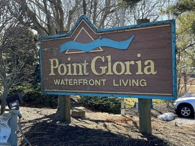 750 Davol St in Fall River, MA - Foto de edificio - Building Photo