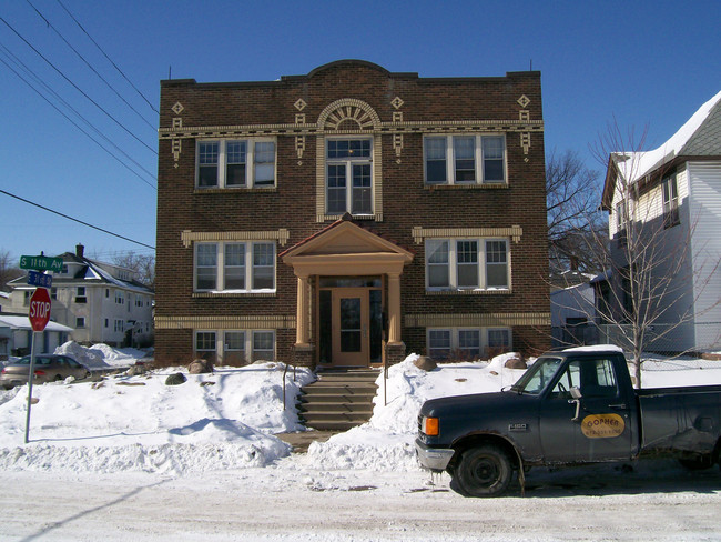 3052 11th Ave S in Minneapolis, MN - Building Photo - Building Photo