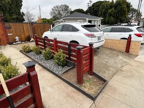 6409 W 86th Pl in Los Angeles, CA - Building Photo - Building Photo