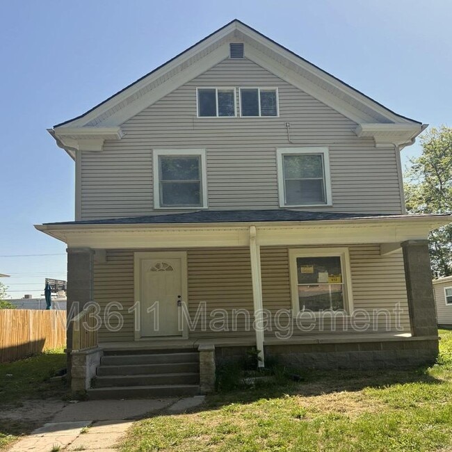property at 612 N 26th St
