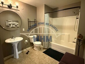 141 N Water St in Milwaukee, WI - Building Photo - Building Photo