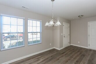 6416 Brumit Ln in Charlotte, NC - Building Photo - Building Photo