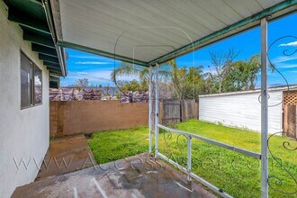 522 N Spring St in Lake Elsinore, CA - Building Photo - Building Photo