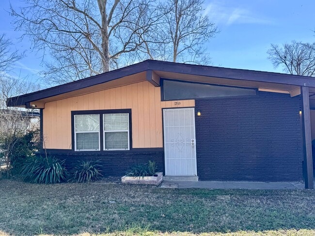 1310 E 52nd St N in Tulsa, OK - Building Photo - Building Photo