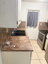 1231 NW 19th Ct in Fort Lauderdale, FL - Building Photo - Building Photo