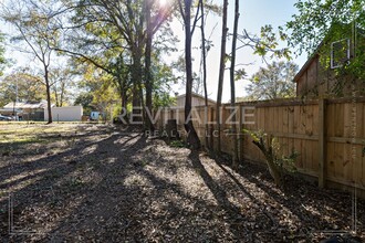 29 Melinda Dr in Saraland, AL - Foto de edificio - Building Photo