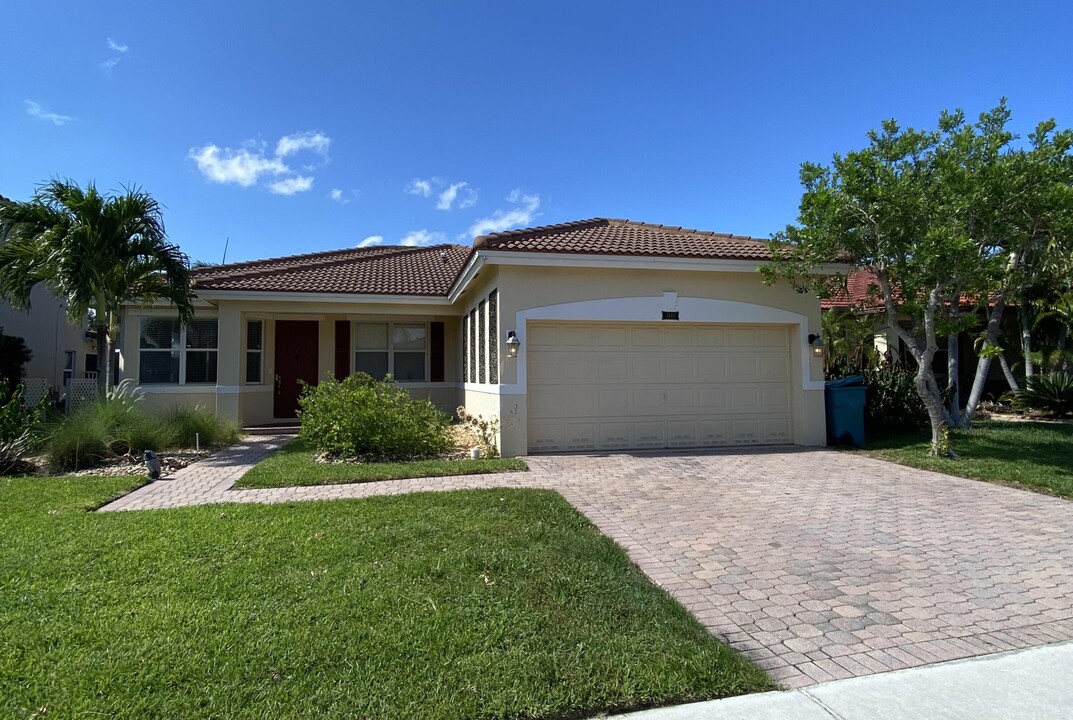 1440 Artimino Ln in Boynton Beach, FL - Building Photo