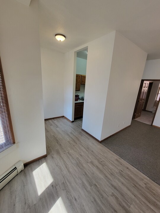 1337 Main St in Dubuque, IA - Foto de edificio