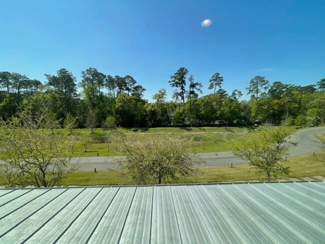 property at 1159 Braemore Wy