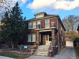 1428 Somerset Ave, Unit Lower Unit in Grosse Pointe Park, MI - Building Photo