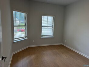 6061 Gardner Maples Dr SE in Owens Cross Roads, AL - Building Photo - Building Photo