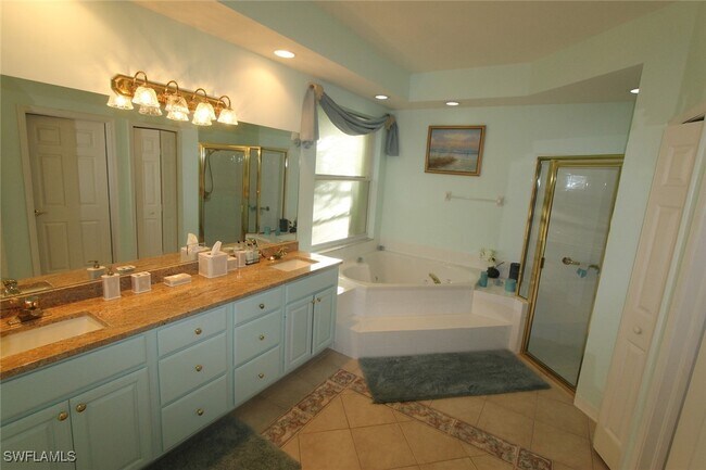 8526 Peppertree Way in Naples, FL - Building Photo - Building Photo