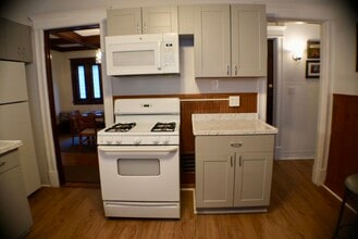 41 Manchester Pl, Unit 41 Manchester in Buffalo, NY - Foto de edificio - Building Photo