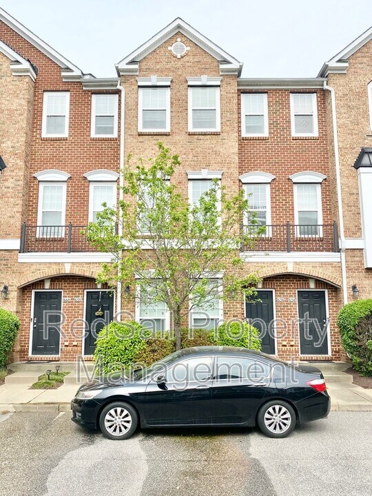 656 Claire Ln in Newport News, VA - Building Photo