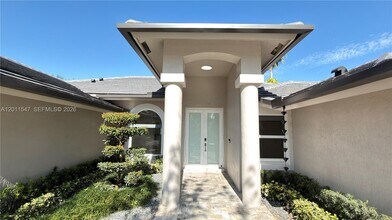 3767 Oak Ridge Cir in Weston, FL - Building Photo - Building Photo