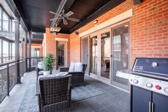 70 Railroad Pl in Saratoga Springs, NY - Building Photo - Building Photo