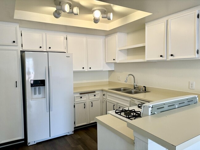 property at 9885 Caspi Gardens Dr