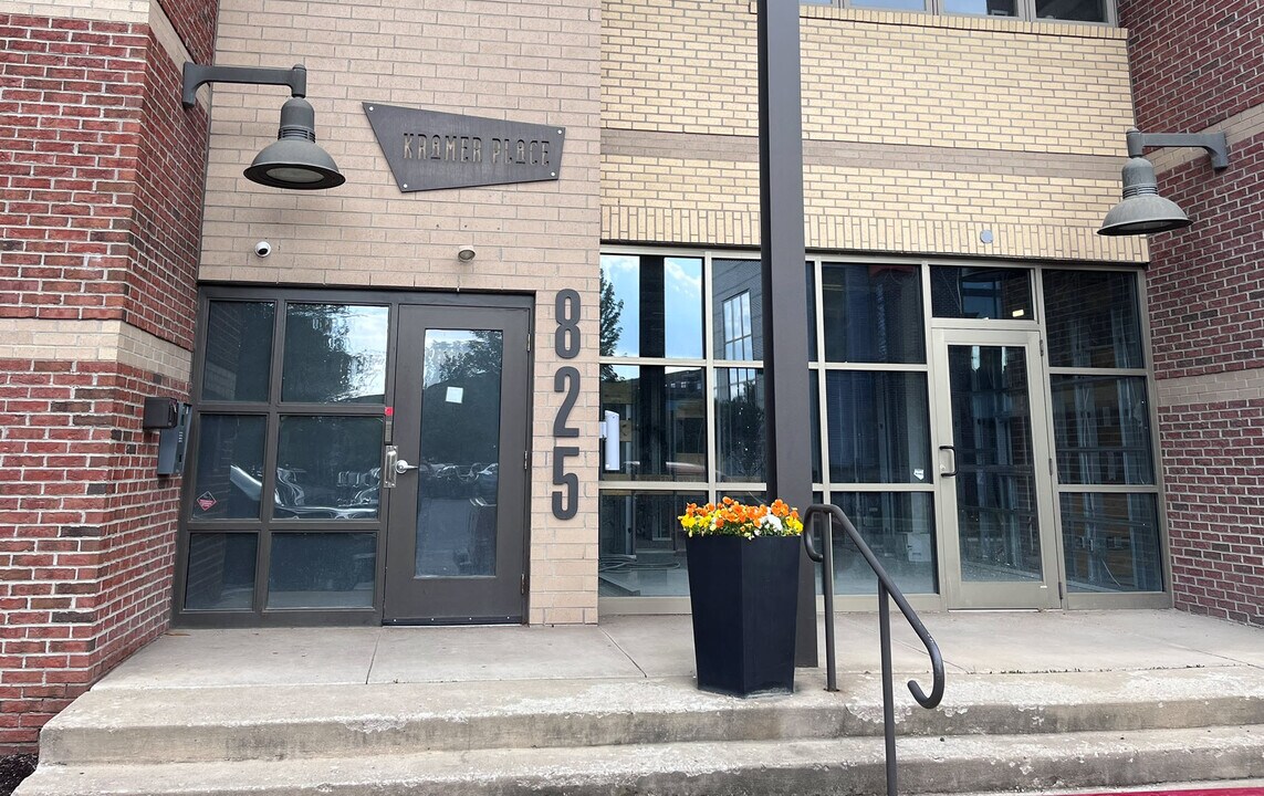 825 N 4th St, Unit 306 in Columbus, OH - Building Photo