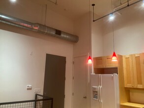 342 W 200 S in Salt Lake City, UT - Foto de edificio - Building Photo