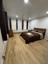 664 Chicopee St in Chicopee, MA - Foto de edificio - Building Photo