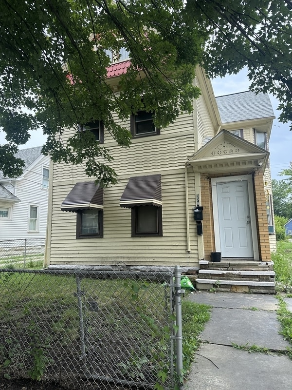 property at 3295 W 54th St