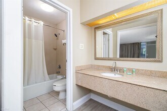 4645 N Socrum Loop Rd in Lakeland, FL - Building Photo - Building Photo