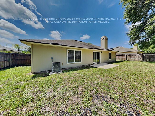 14188 Crestwick Dr W in Jacksonville, FL - Building Photo - Building Photo