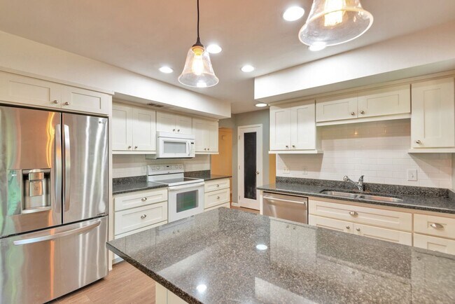 8425 E Keim Dr in Scottsdale, AZ - Building Photo - Building Photo