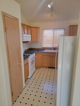 8601 E Bull Pine Ln in Spokane, WA - Building Photo - Building Photo