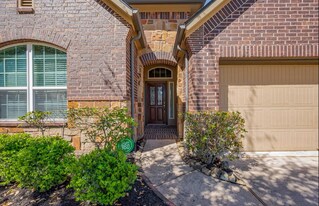 2011 Fern River Ct in Richmond, TX - Building Photo