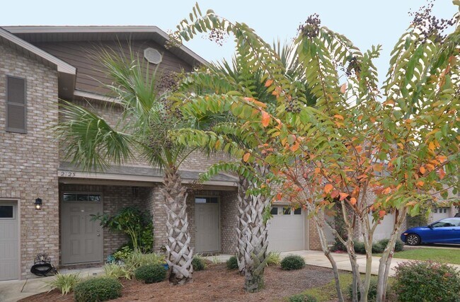 2123 Wilsons Plover Cir in Navarre, FL - Building Photo - Building Photo