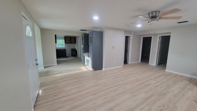 408 TX-24 in Commerce, TX - Building Photo - Building Photo