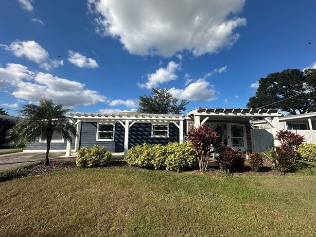 property at 4404 Echo Springs Dr