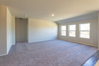 755 Foxtail Dr in Newcastle, OK - Building Photo - Building Photo