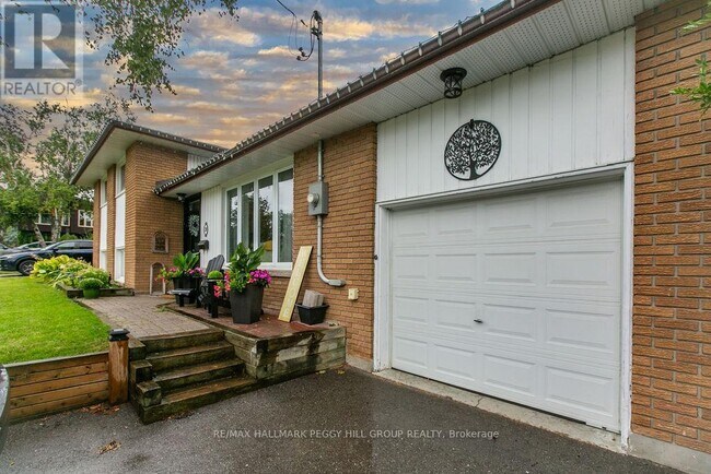 20 Ottaway Ave in Barrie, ON - Building Photo - Building Photo