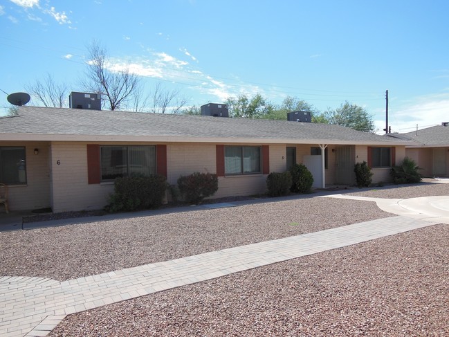 2536 N 53rd St in Phoenix, AZ - Building Photo - Building Photo