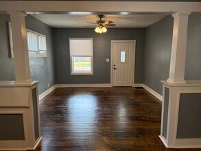 5028 E New York St, Unit 5028 in Indianapolis, IN - Building Photo - Building Photo